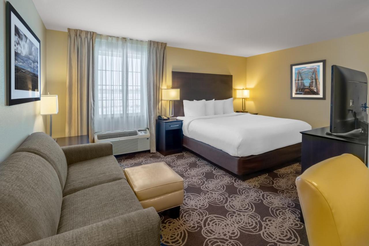 Landmark Suites - Williston Bagian luar foto